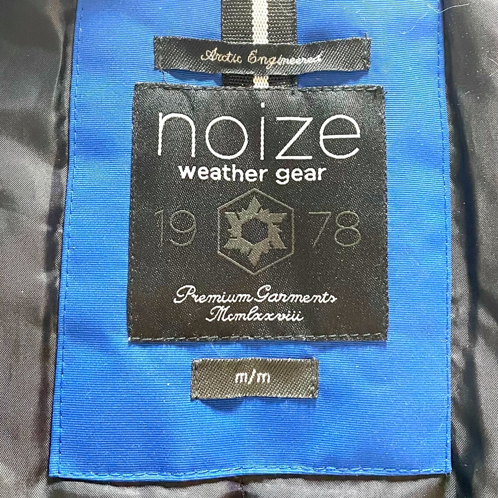 NOIZE Winter Parka in a Beautiful Bright Blue - Picture 3 of 8